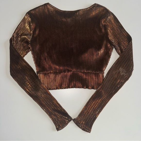 Topshop Metallic Copper Bronze Twist Front Crop Top Long Sleeve Size 2 - Picture 7 of 7